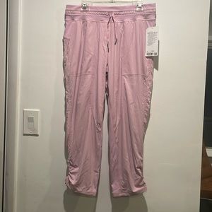 Lululemon Dance Studio MR Crop size 10